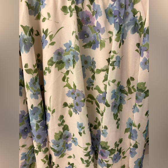 Floral A-Line Skirt - Cream and Blue (Fully Lined) - Picture 3 of 4